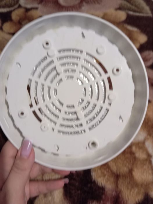 Продам плафон освещения