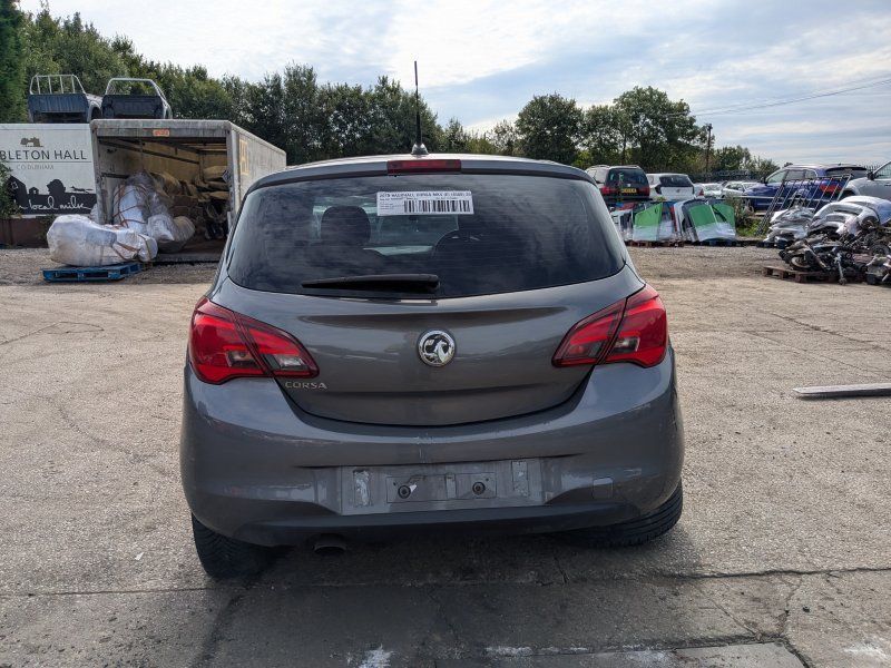 Dezmembrari / Dezmembrez Vauxhall Corsa E 1.4 Benz B14XEL cutie viteze manuala cod culoare H05