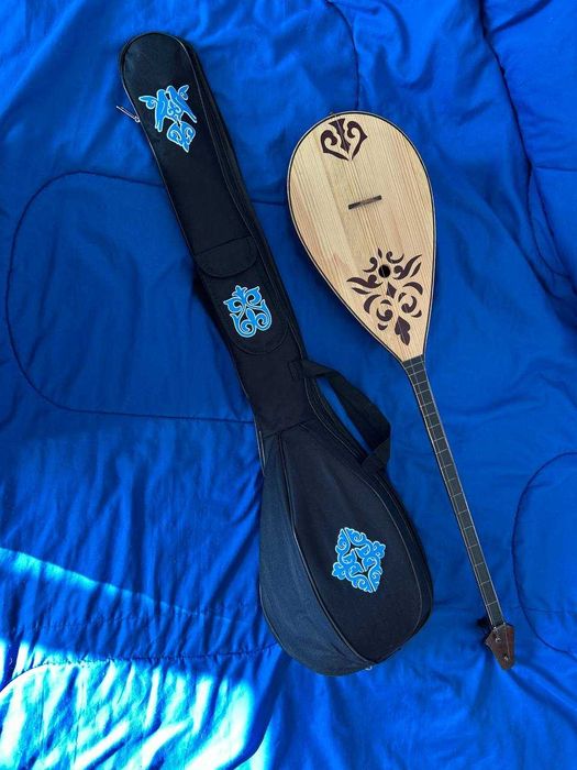 Домбра детская продам