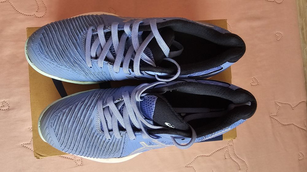 Маратонки Asics 37.5