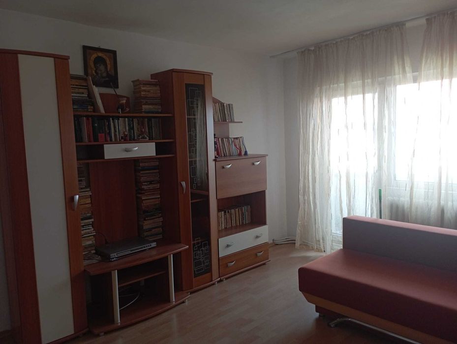 Apartament 3 camere decomandat-suprafata mare-2 bai-2 balcoane-zona Dorobanti Deva