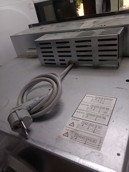 Кафява печка за вграждане Miele Made in Germany 2 години гаранция!