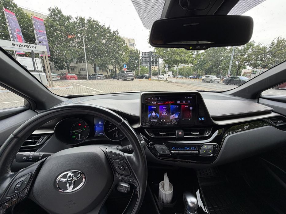 TOYOTA C-HR 2018 — imagine 3