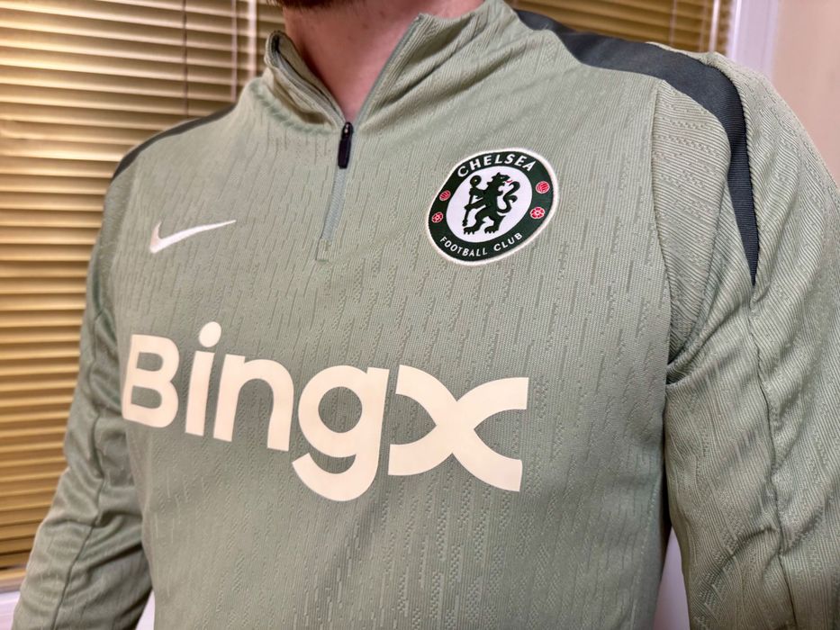 Chelsea training tracksuit Strike L