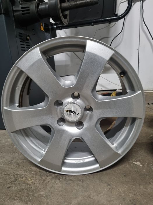 Jante R17 Aliaj 5x108 / 7.5J ET 45 CB 70 Ford/Jaguar/Peugeot/Renault