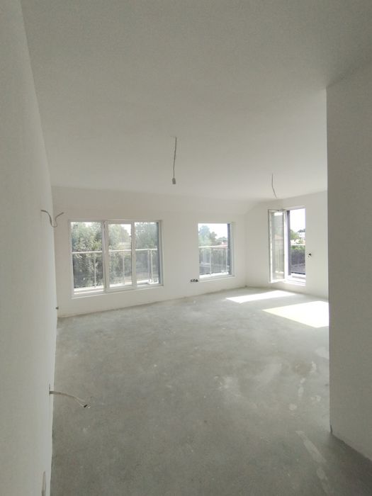 Продава се Тристаен апартамент в с. Аспарухово, Област Плевен - 105 кв.м за 1905 €/кв.м - Снимка #14