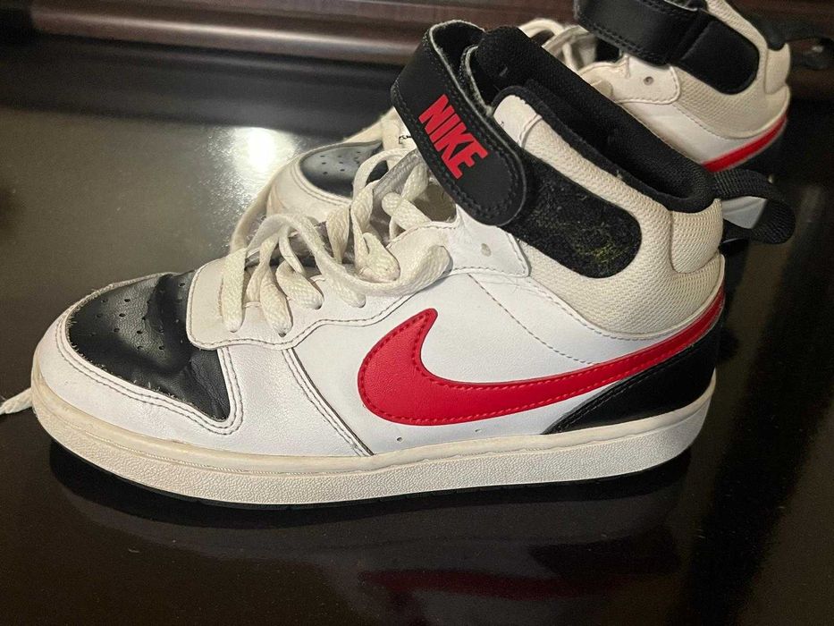 Adidași Nike marimea 36,5