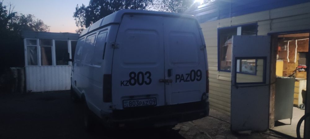 Продам газель цельнометаличесеую