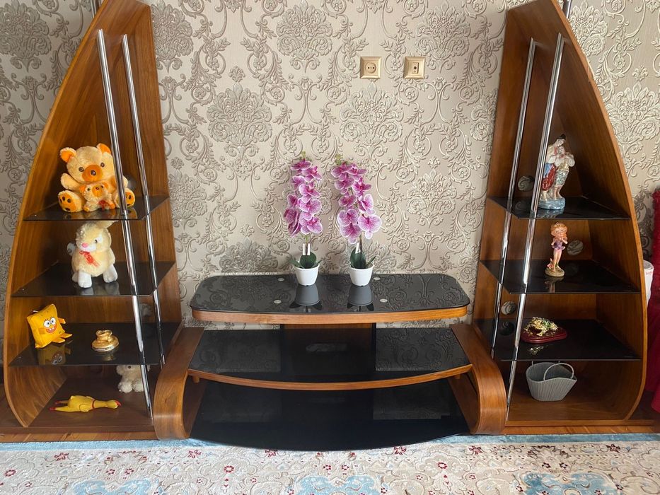 Продается подставка под телевизор