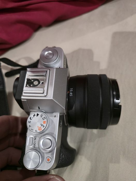Fujifilm  x-t200