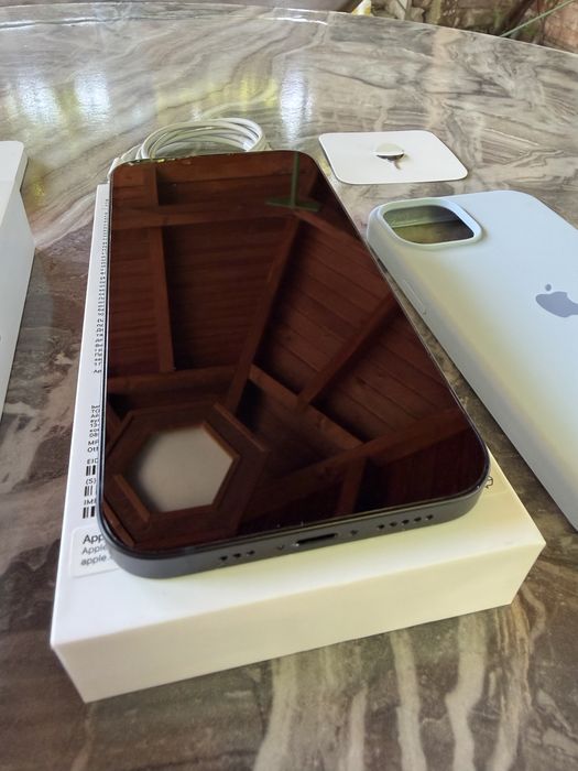 iPhone 14 128GB Midnight