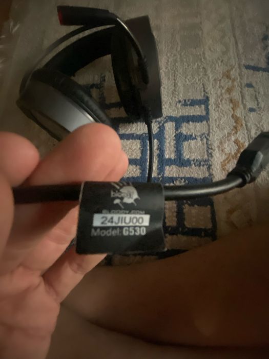 продам наушники Блуди G530