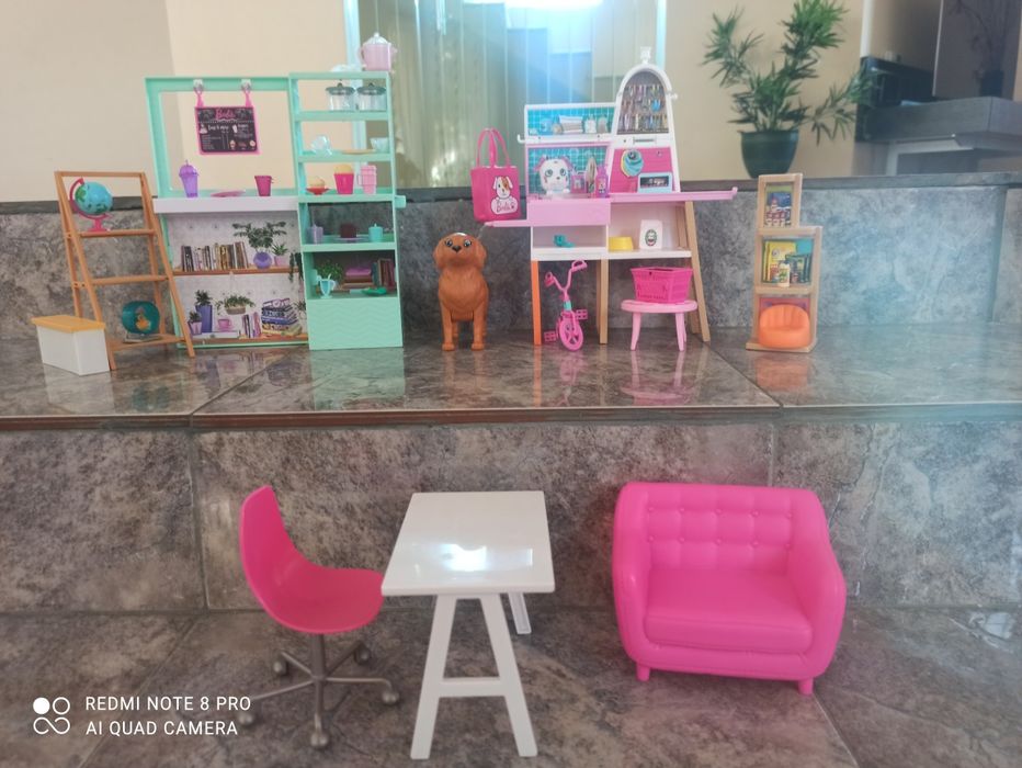 Играчки към къща за кукли