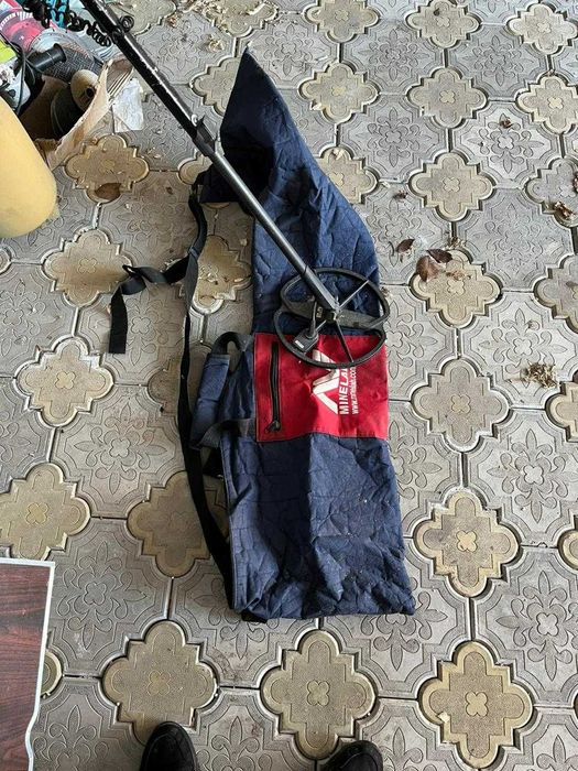 Продам металлоискатель