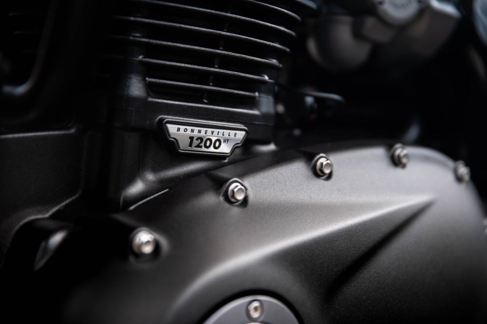 Triump Bonneville Bobber 2024