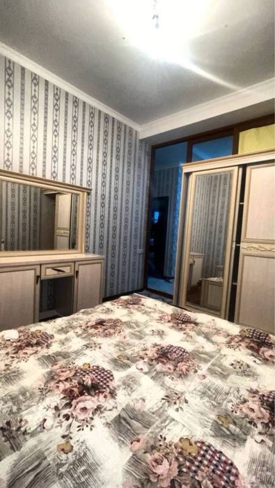 Сдается срочно квартира на паркентском базаре