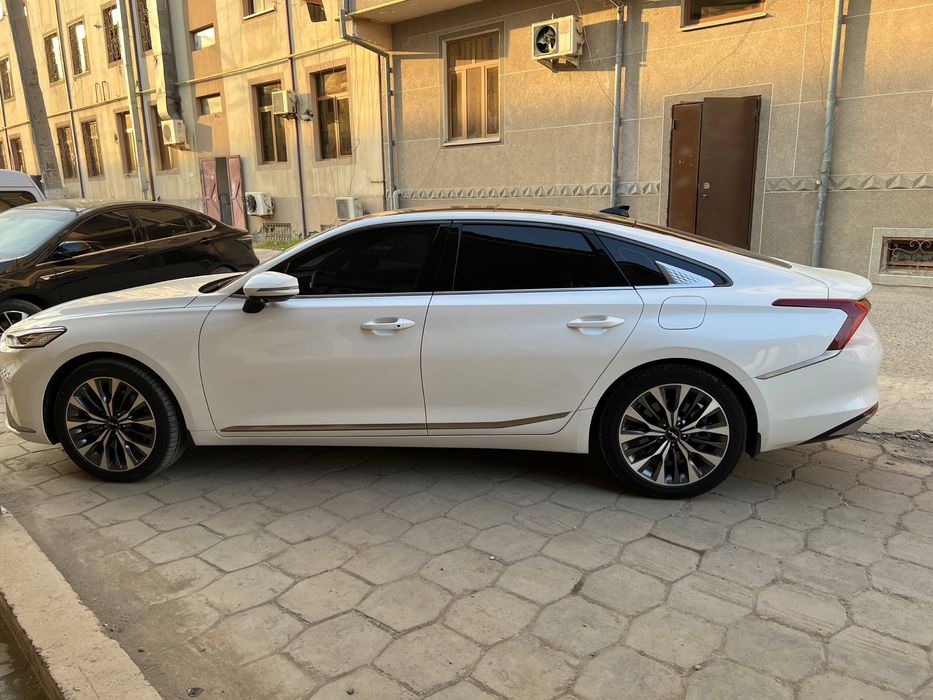 Киа К8 продам срочно