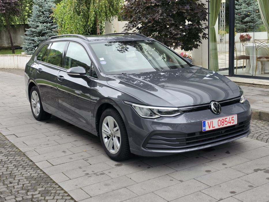 Volkswagen Golf VIII 1.0Tsi-110cp-Life Bussines
