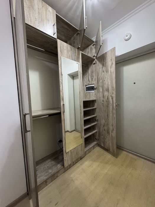 Шкаф для прихожей