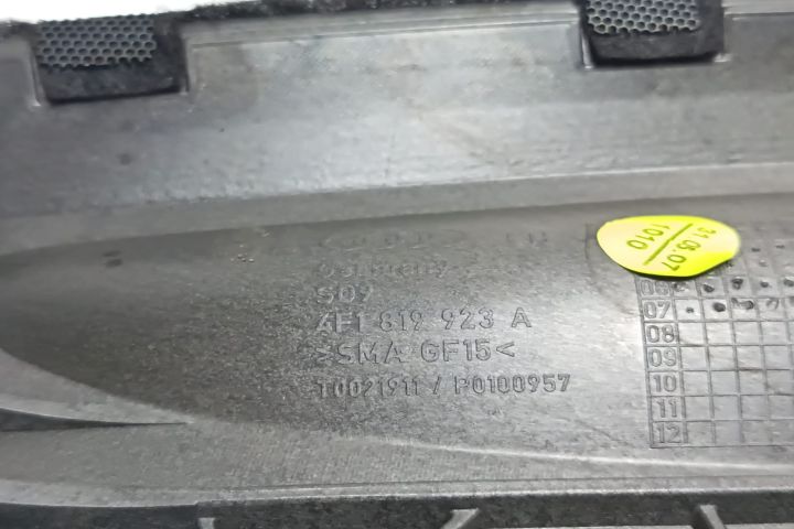 Ornament bord 4F1819923A Audi A6 allroad C6