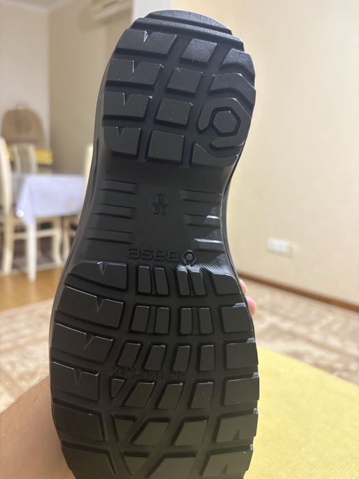 Ботинки 39 размер