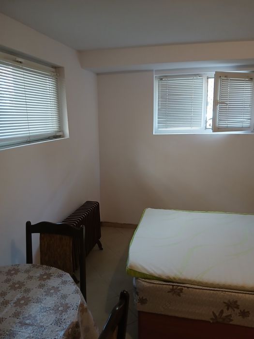 Дава се под наем Едностаен апартамент в Пловдив, Христо Смирненски - 20 кв.м за 153 € - Снимка #2