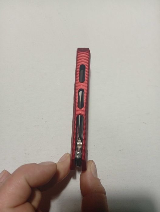 Vând cuțit Lionsteel ROK
