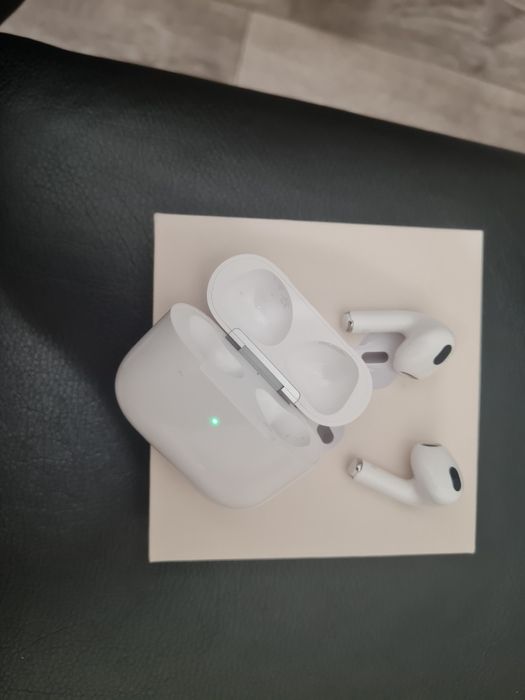 Продажа айрподс 3