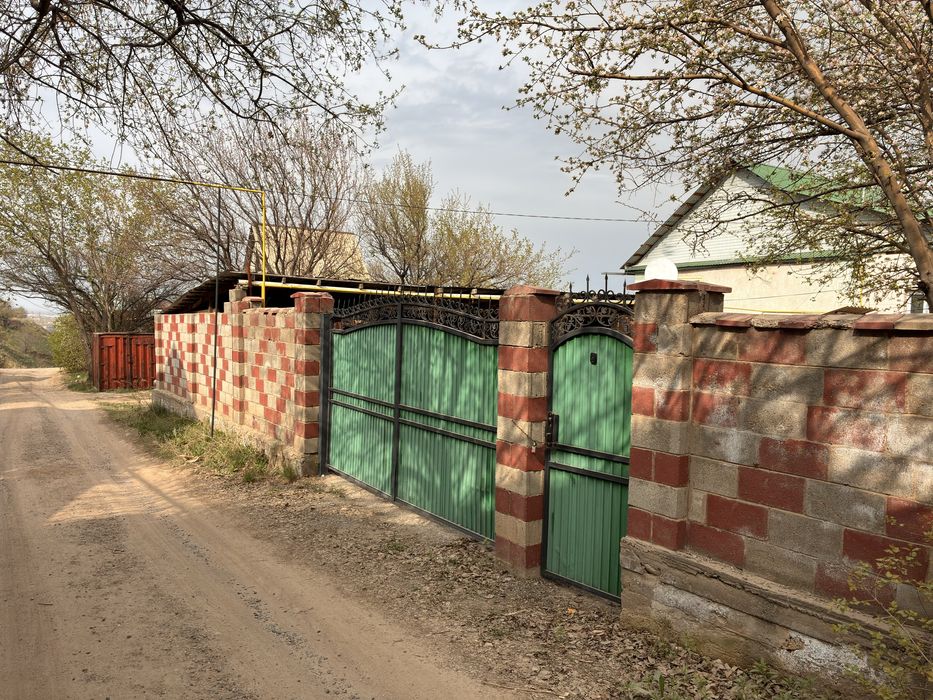 Продам дом в Бесагаше