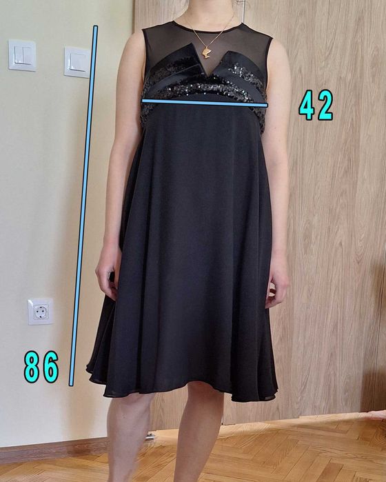 Офицялна Бална Рокля черна M/L къса кукленска