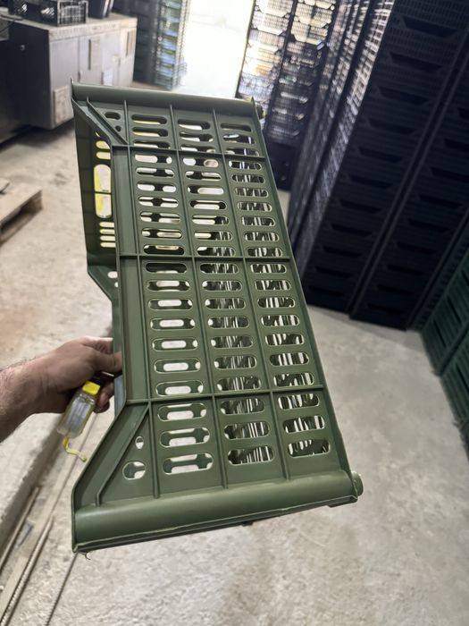 Yashiklar plasmassa (karzinka)