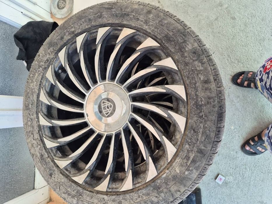 Продаётся диски для машины