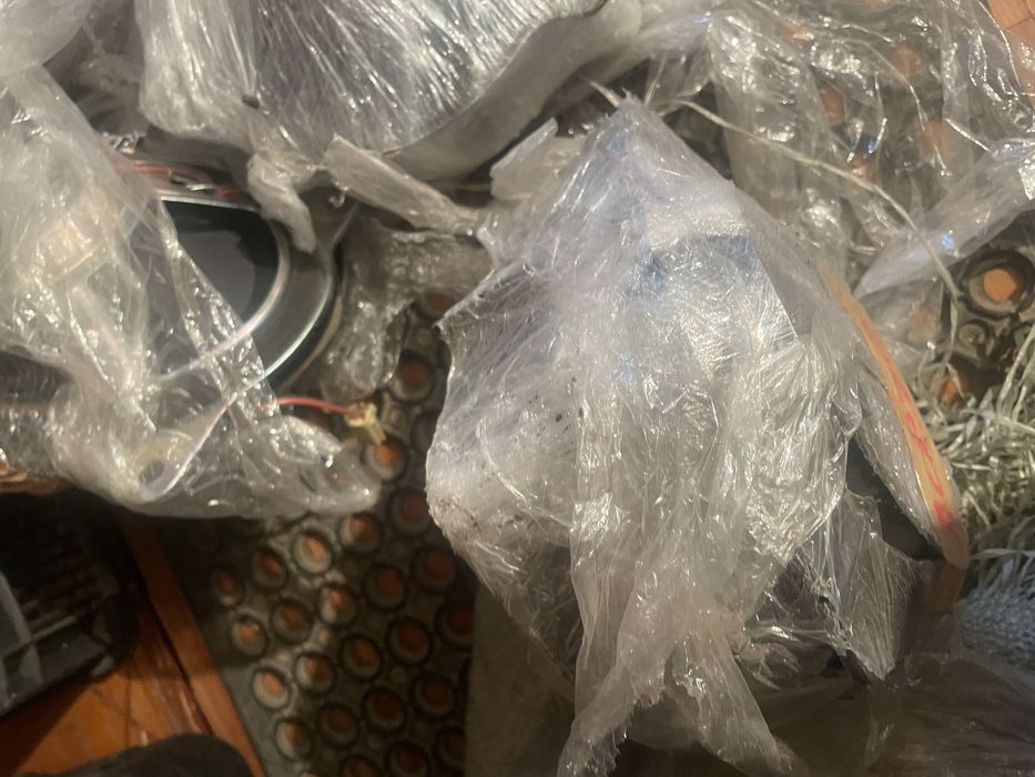 Продам колонки новые