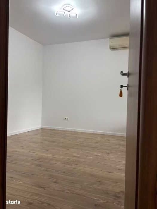 Apartament 2 camere vizavi de  Hotel Rex