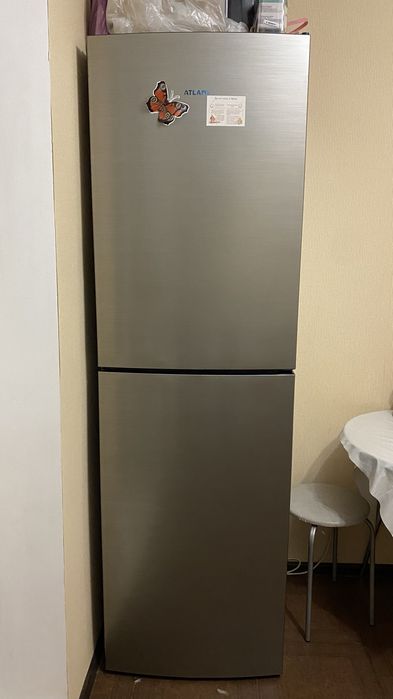 Холодильник в идеальном состояний