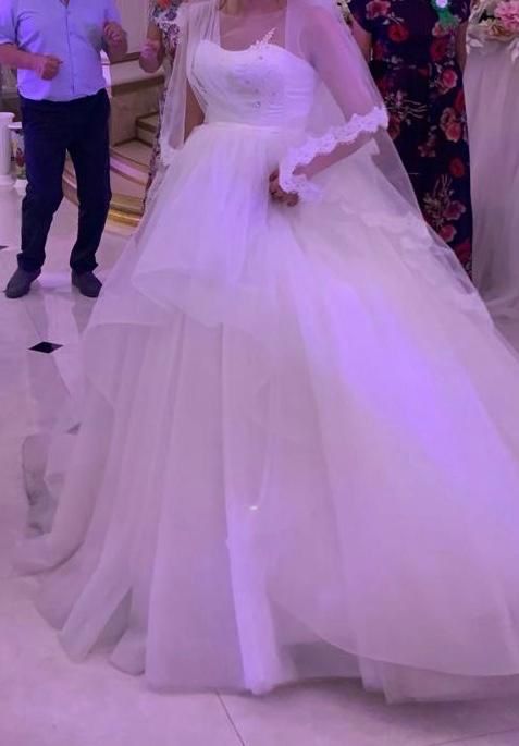 Продам свадебное платье