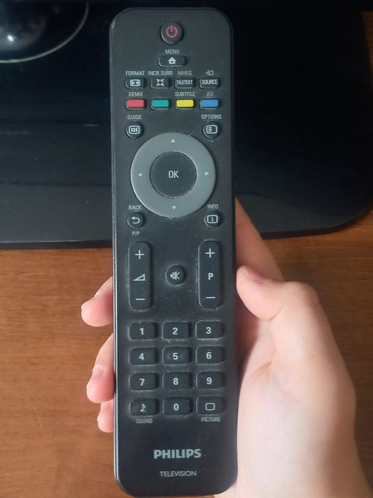 Продам телевизор 110 диагональ