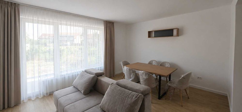 Casă tip duplex de închiriat – Henri Coandă, Sector 1 | Prima închiriere | Curte proprie