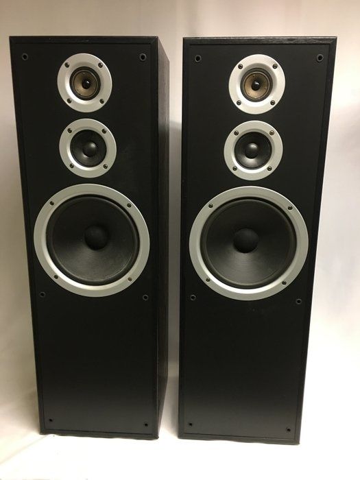 Тонколони JAMO STUDIO 180 и усилвател SONY F319R