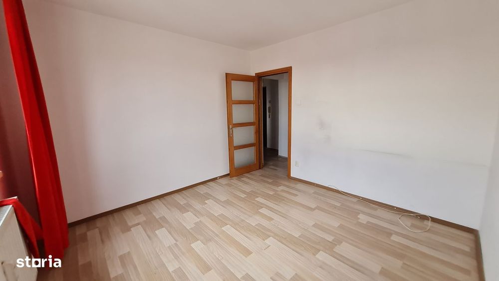 Apartament 2 camere, decomandat, zona Sud