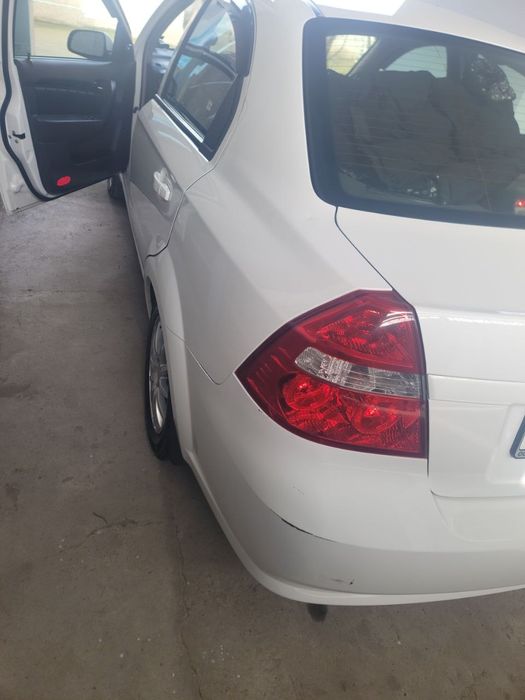 Продаётся своя нексия 3