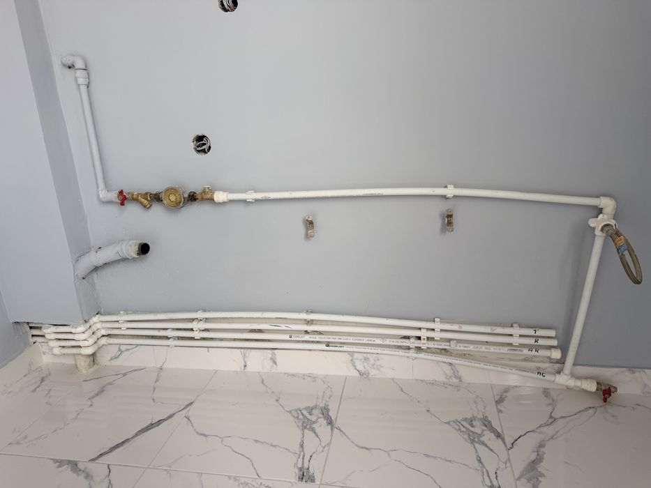 Vând garsoniera  renovata – Str. Lotus, Turda