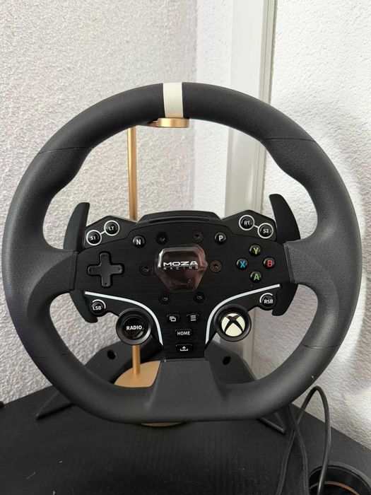 Kit Sim Racing MOZA R3 – Bază Direct Drive + 2 Volane + Pedale