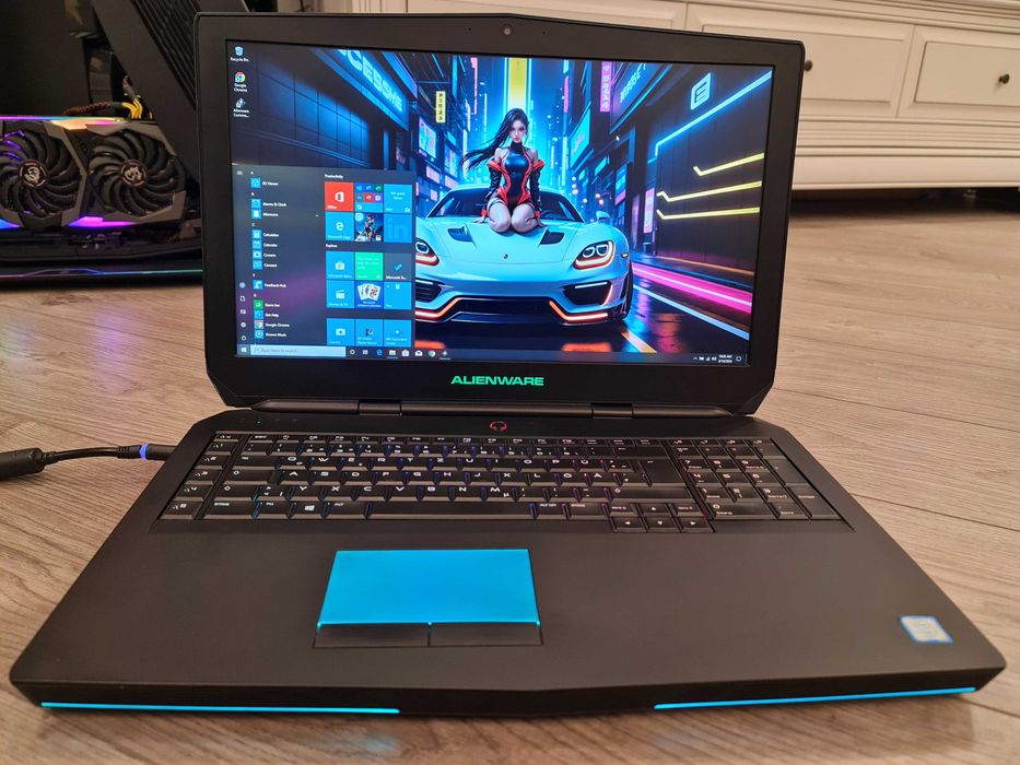 Laptop gaming ALIENWARE, intel core i7 , video 8 gb Nvidia , 17,3 inch