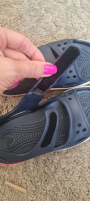 Sandale Crocs C11