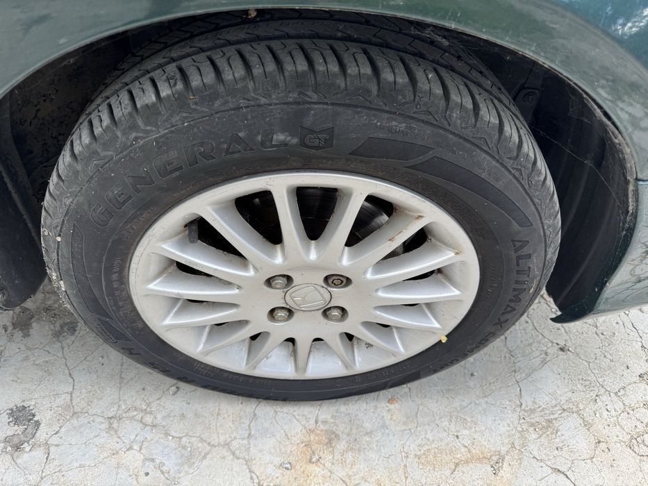Honda Civic 7 1.6 i на части