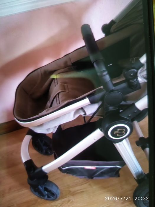 Коляска детская  FORBABY в отличном состоянии