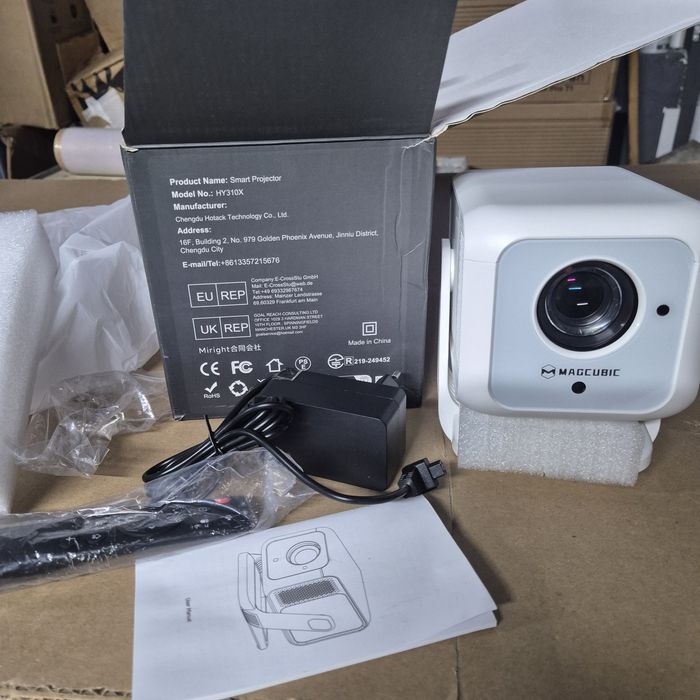 Промо.Цена!/2025г./Smart /4K Android WiFiМини проектор +72инчов екран