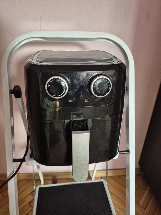 Еърфрайър First Austria