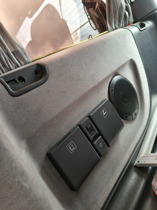 Mercedes-Benz V230TD w638